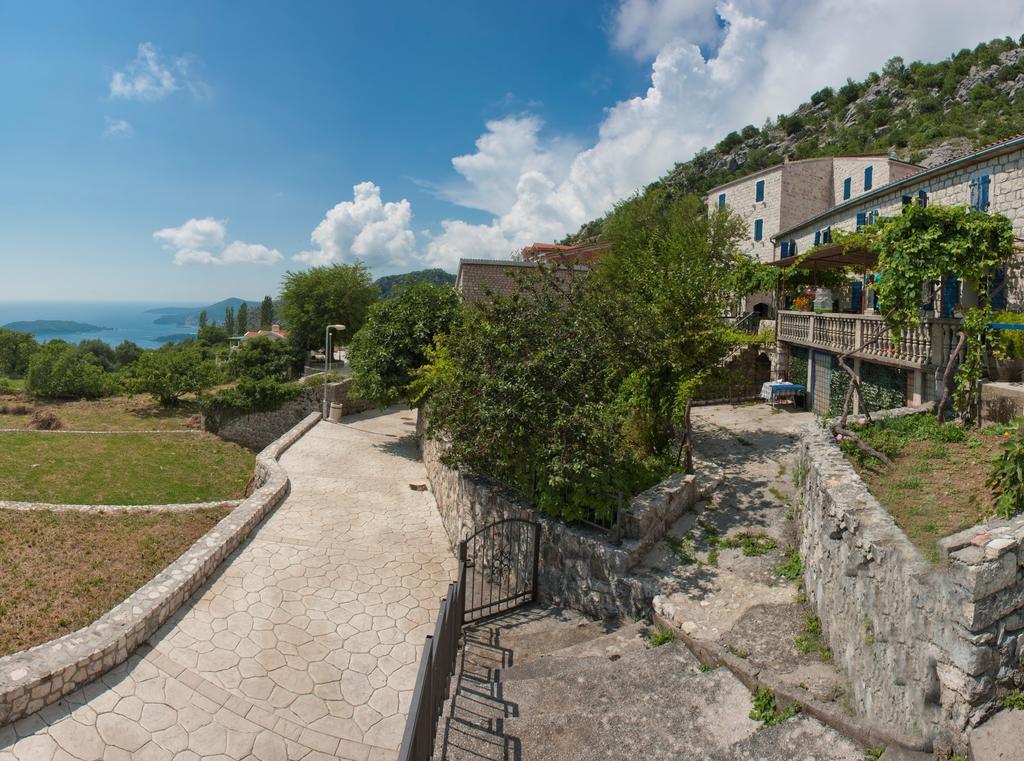 Holiday Home Neda Sveti Stefan Eksteriør billede